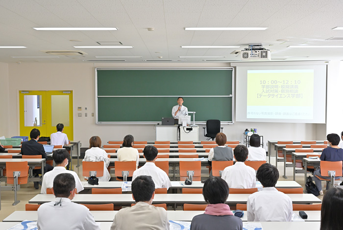 Mr. Yoshika, Director of the Preparatory Office for the Establishment of the New School