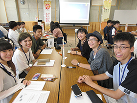 Students from Yamaguchi University who joined the same group