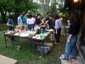 Barbecue Bungo beef and fried noodles for dinner (1)