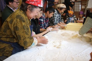 A We supported the activities of agricultural experience classes for elementary school students sponsored by the Shimonoseki General Headquarters in Yamaguchi Prefecture.